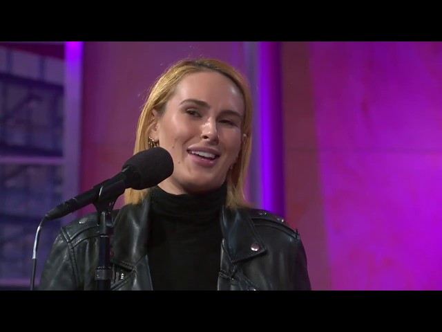 Rumer Willis and cast of 'Love, Actually Live' perform 'Take Me As I Am'