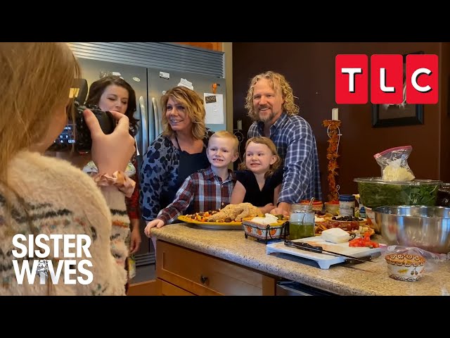 Thanksgiving Through the Years on Sister Wives | TLC
