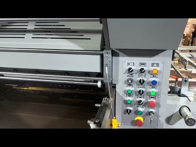 Maquina suajadora automatica con hot stamping tipo Bobst
