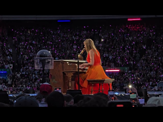 Taylor Swift - 'All of the Girls You Loved Before/ Crazier' Live (The Eras Tour, Edinburgh, Night 2)