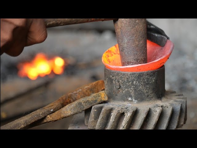 making a frying bowl | blacksmith
