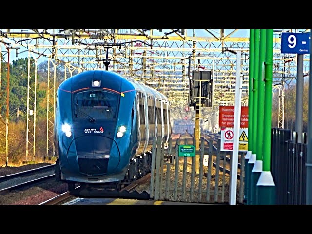 Trains at Cheddington Station - WCML | 16/02/24