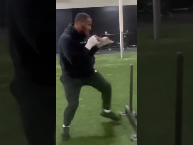 MICAH PARSONS ✭ #COWBOYS LB NOT AT OTAs! 🚨 Boxing Workout AWAY From Voluntary Team Practice 👀 #NFL