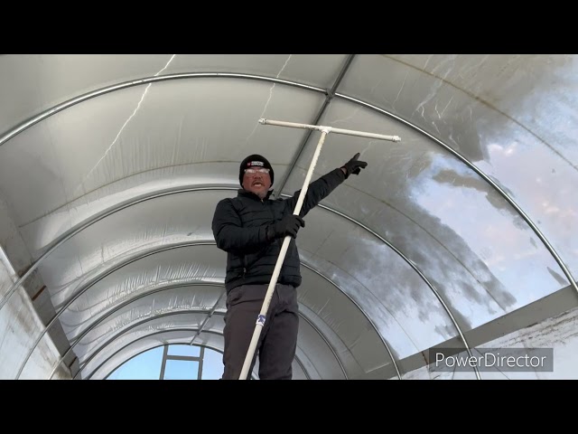Snow Maintenance on high tunnels