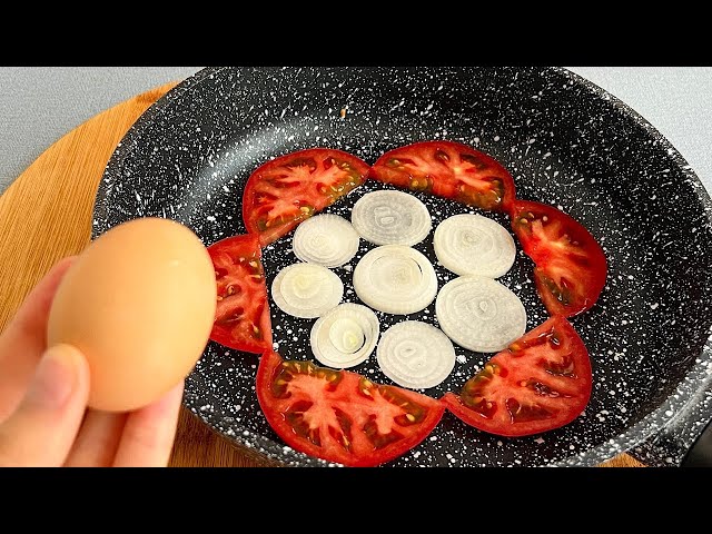 Do you have a tomato and eggs? Make this simple, inexpensive and really delicious recipe!
