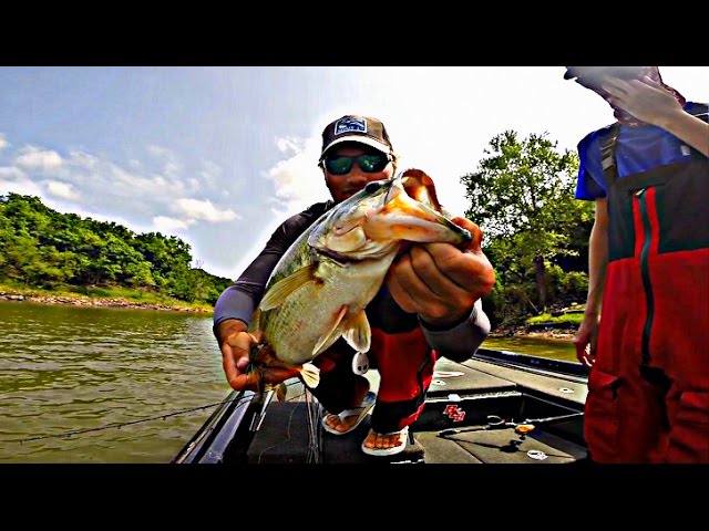 FLW- Fort Gibson College Fishing | TylersReelFishing
