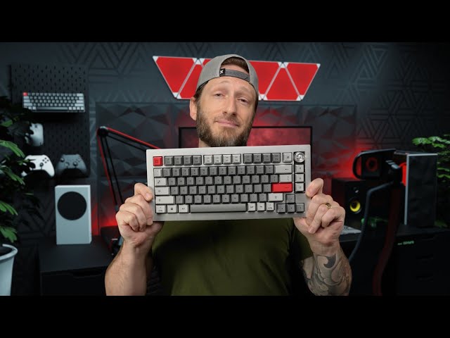 OnePlus made a KEYBOARD and...