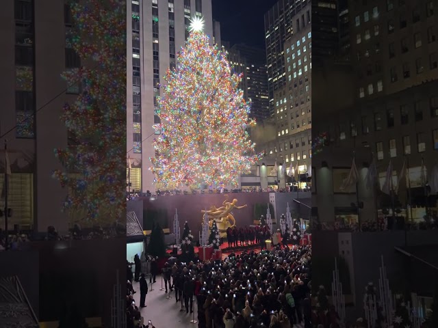 Lighting up the Rockefeller Center Christmas Tree of 2022 🎄😍