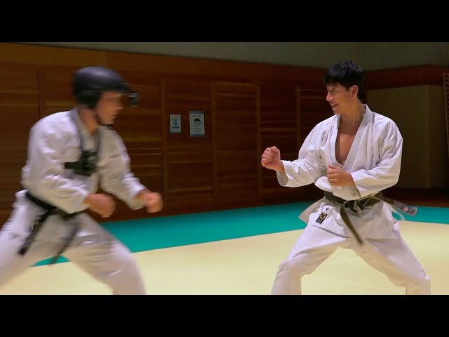 4 punches in 0.19 seconds! Analyze super fast Karate techniques with multiple cameras!【Tatsuya Naka】