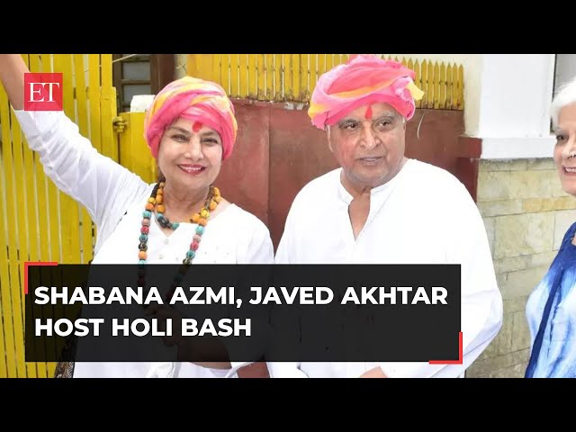Farhan Akhtar-Shibani Dandekar, Dia Mirza attend Shabana Azmi, Javed Akhtar's Holi party