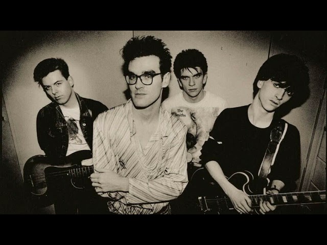 The Smiths - How Soon Is Now ( Extended Remix )