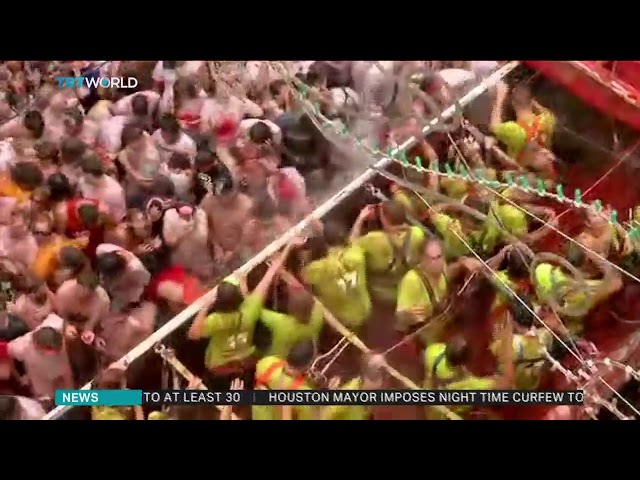 Spain celebrates its annual food fight