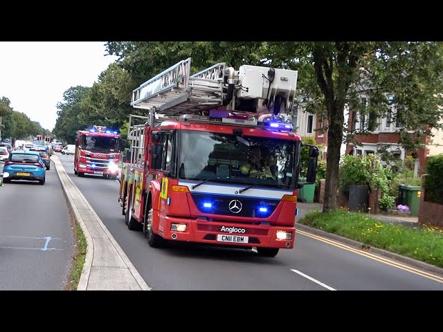 WRONG SIDE OF THE ROAD DRIVING! - New Fire Engine & Cardiff Central Aerial Ladder responding