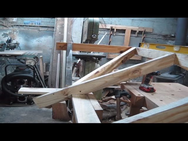 Cutting valley rafters with speed square