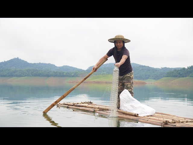 Reinforce Shelter, Cast Nets to Catch Fish, River Survival | EP.343