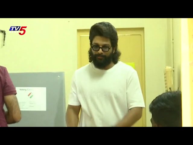 నా ఇష్టం.. | Allu Arjun STUNNING REACTION after Cast His Vote | YSRCP | TV5 News
