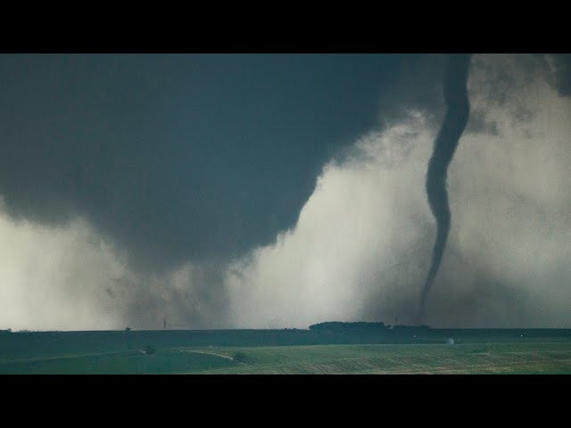 DAY OF THE TWINS - Tornado terror in Nebraska