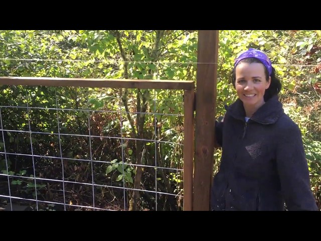 DIY tutorial on how to make a hog wire or utility panel fence using a dado.
