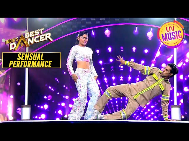 'Babuji Zara Dheere Chalo' पर हुई Unique Performance | India's Best Dancer S3 | Sensual Performance