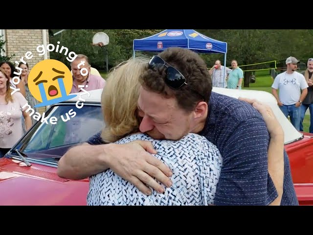 Son Surprises Mom With Restored Vintage Car To Fulfil Late Fathers Promise