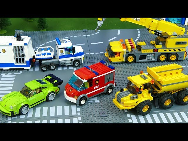 Lego Policeman chooses the right Car
