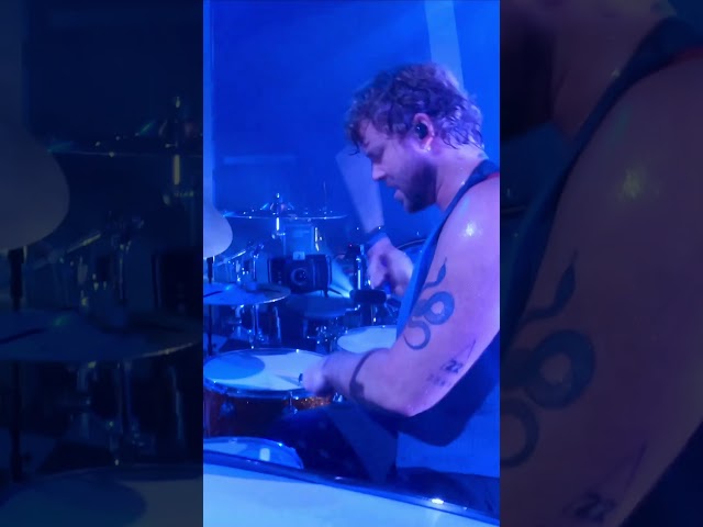 Watch Ashton Irwin as he demonstrates the tom groove in "Amnesia". Full video on Drumeo's YT channel