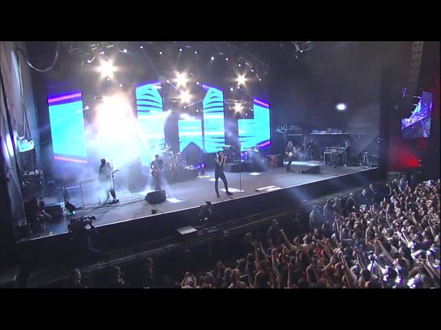 Maroon 5 - Moves Like Jagger (Live in Brasil)