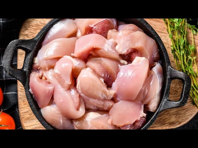 Big Mistakes Everyone Makes When Cooking Chicken Thighs