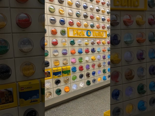 LEGO Store Flatiron District: Pick a Brick! #lego #nyc