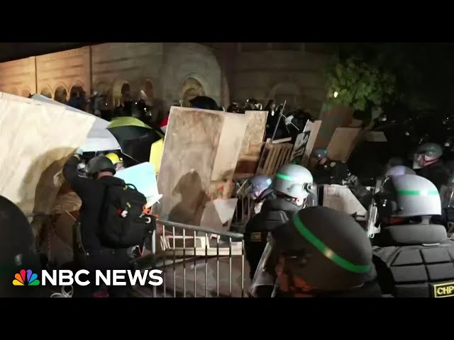 Hundreds arrested in violent clashes at UCLA