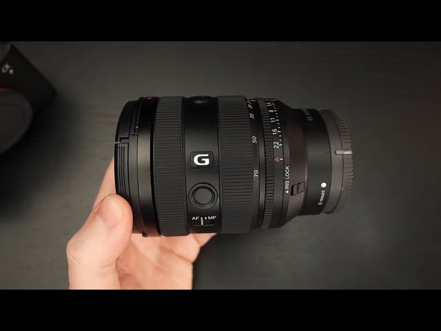 Sony 20-70mm F4 G Series lens First Look