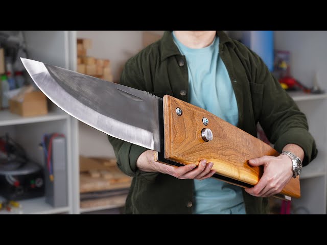 The Biggest Folding Knife that Works