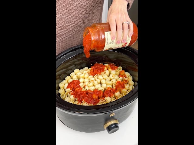 Crockpot pasta is so good!