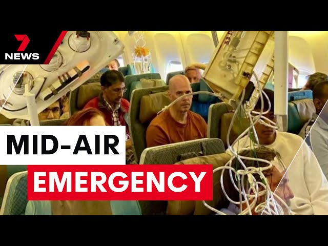 Terrifying turbulence on Singapore flight | 7 News Australia