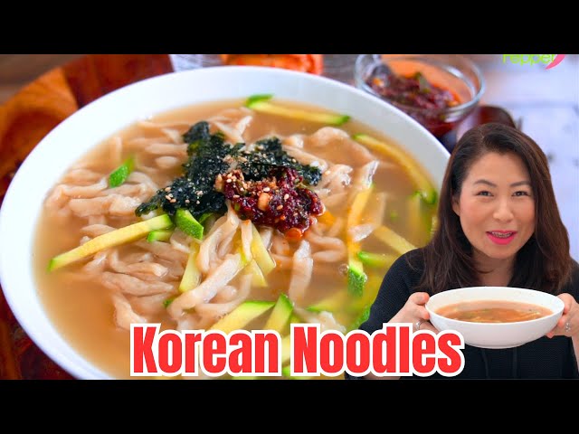 POPULAR Korean Noodle Soup Recipe: Knife-Cut Noodle Soup Beloved By Koreans! KalGukSu 칼국수