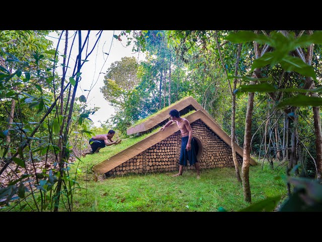 We Built A Modern Underground Hut With A Grass Roof And A Swimming Pool, JungleSurvival_ep01