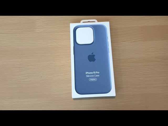 Official Silicone Winter Blue Case for iPhone 15 Pro Review