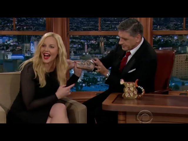 Craig Ferguson being a Flirt and Making the Ladies Fall in Love