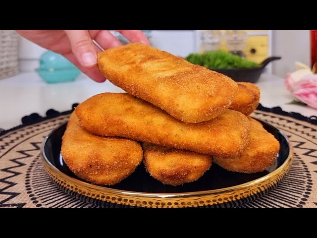See what I made with 3 potatoes!!! Big crispy potato sticks with cheese!