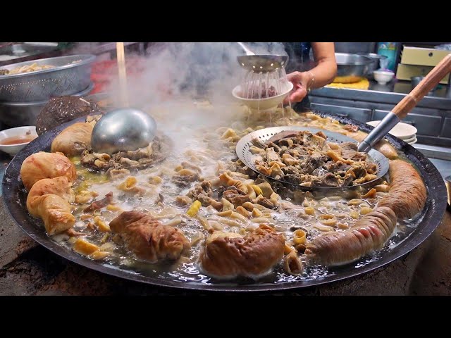 Beef Soup(Beef Kidne, Heart, Plate, Tripe, Tendon, Liver, Intestines) - Taiwanese Street Food