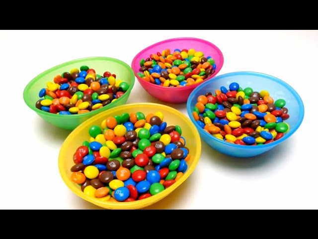 M&M's Surprise Toys Hide & Seek - Peppa Pig, Angry Birds, Frozen Olaf & Frog & Toys
