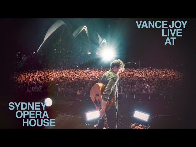 Vance Joy - Wasted Time (Live at Sydney Opera House)