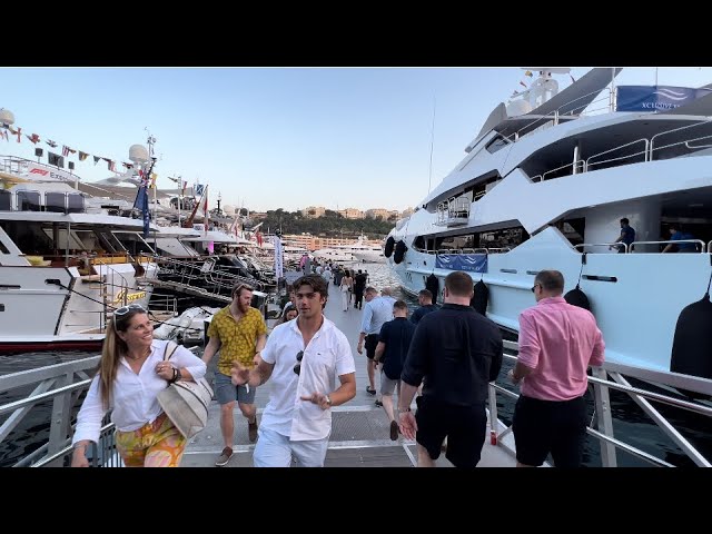 Superyacht Party for Millionnaires during the F1. MC