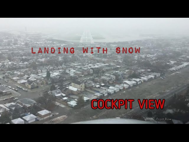LANDING WITH SNOW! CHICAGO MIDWAY (KMDW/MDW)