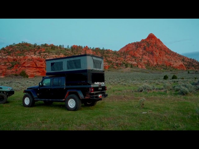 Sony FX3 Short Cinematic - Desert Jeep Gladiator Camping
