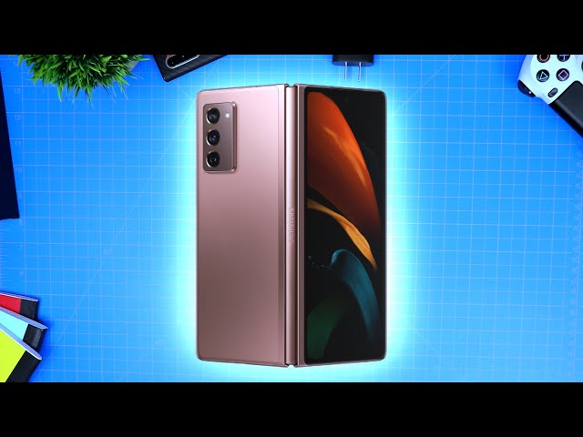 Galaxy Z Fold 2 Unboxing - First Look at the Folding Phone