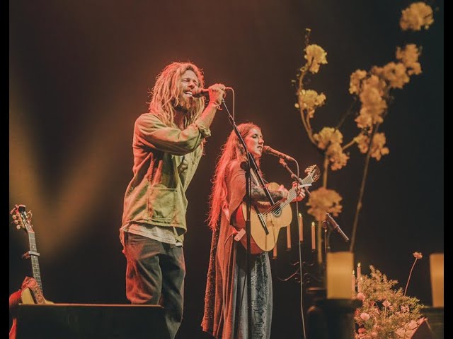 Nessi Gomes & Sam Garret - Mama & All Related (Live in Lisbon, May 2023)