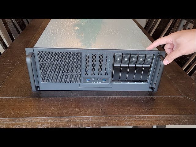 SilverStone RM41-H08 Server Case Unboxing