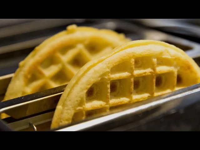 Mistakes Everyone Makes With Frozen Waffles