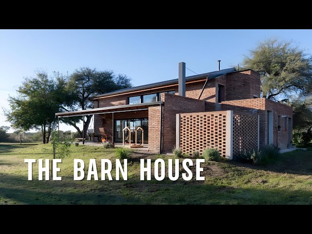 The Barn House: Harmonious Fusion of Nature and Contemporary Living